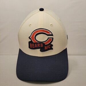 Chicago Bears New Era 39THIRT 2022 Sideline On Field Cream/Blue Fitted Hat M/L
